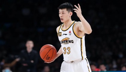 世界杯官方软件安装-郭艾伦就换个他？赵继伟回归他又遭弃用，全队赢7分他5中2在场-6